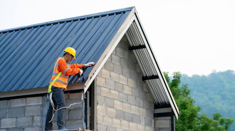 Expert Emergency Roof Repairs services in Basin, MT